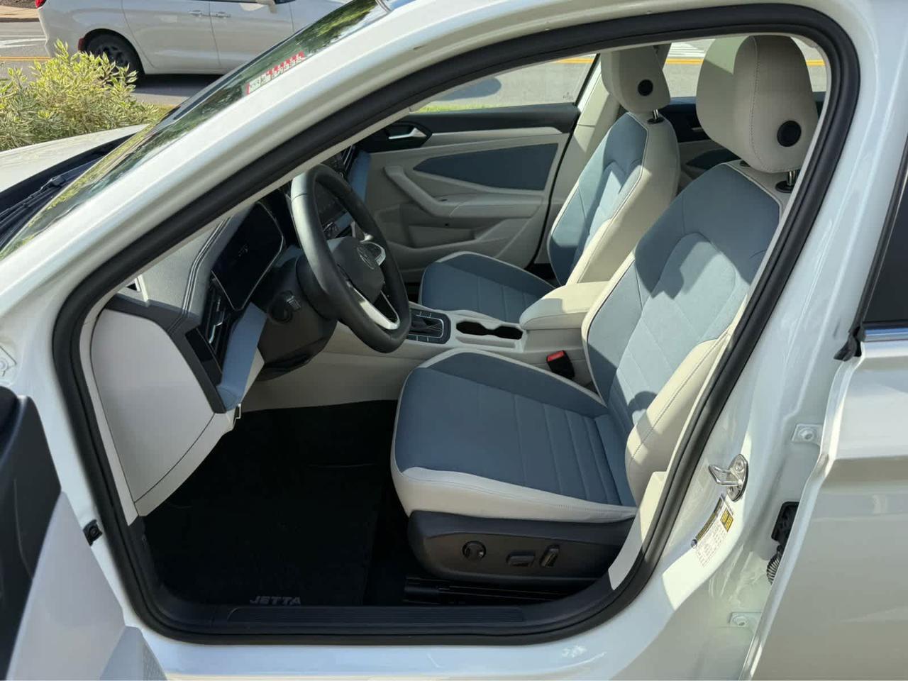 2025 Volkswagen Jetta SE Wellesley MA