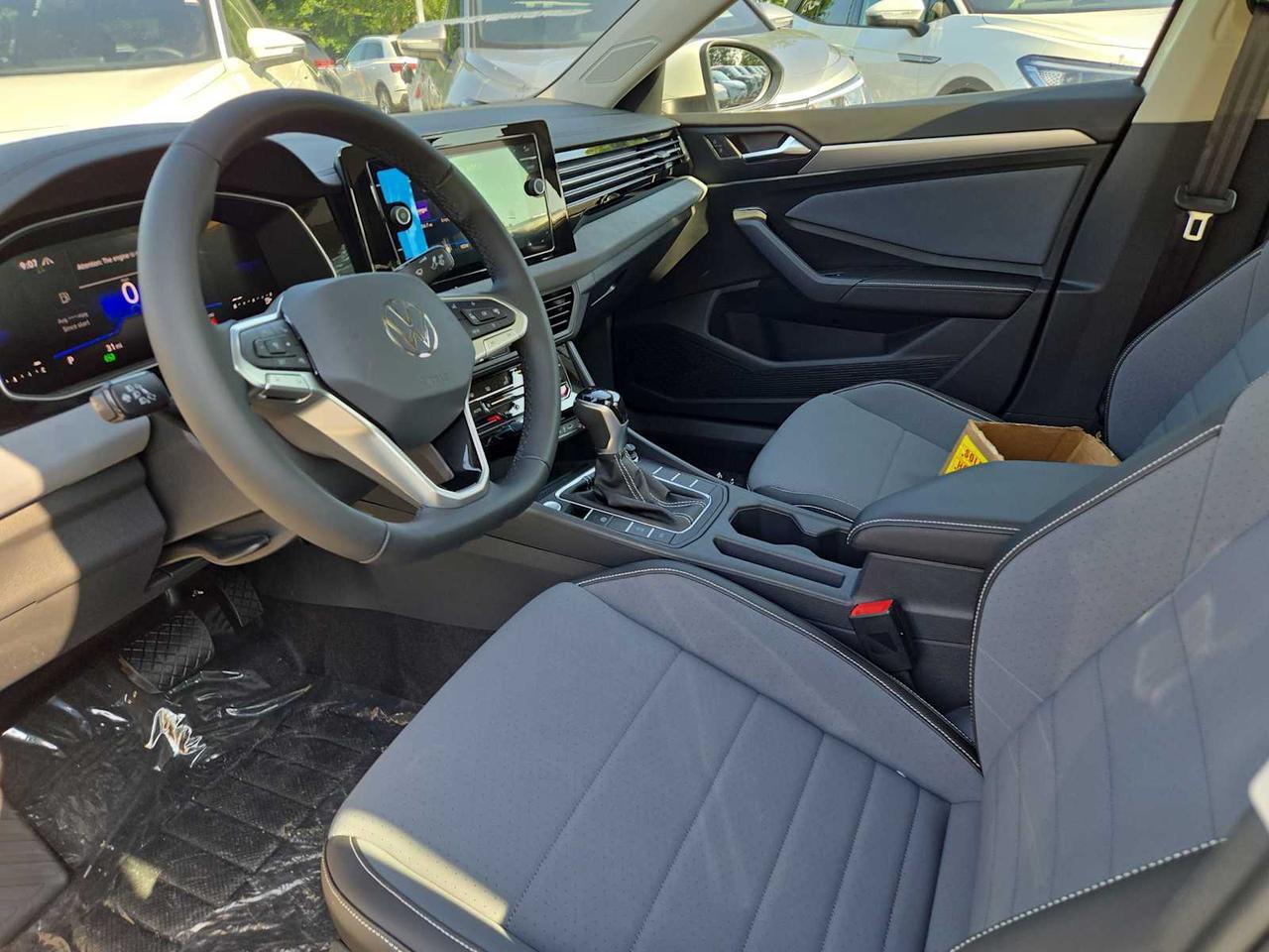 2025 Volkswagen Jetta SE Wellesley MA