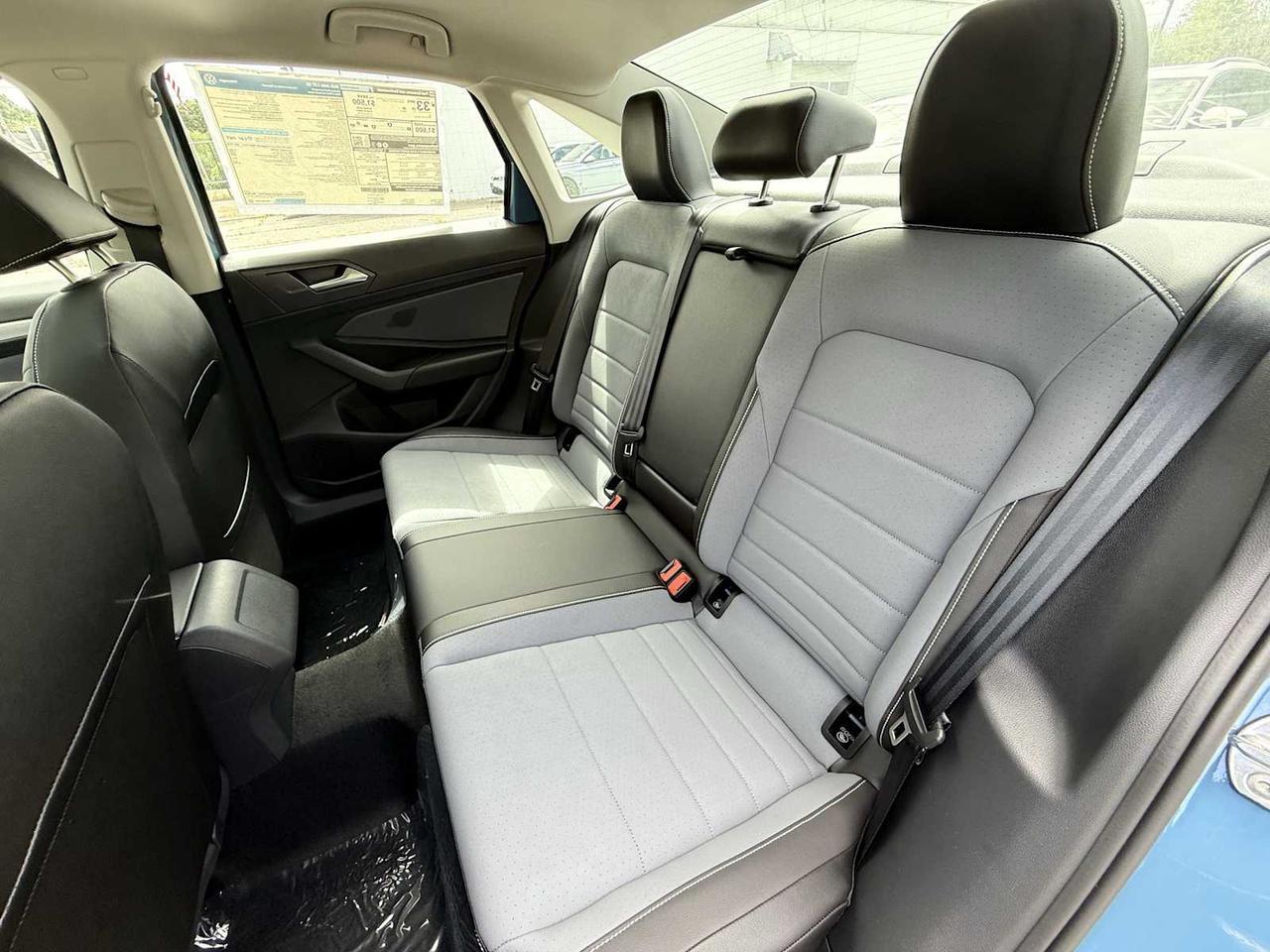 2025 Volkswagen Jetta SE Westborough MA