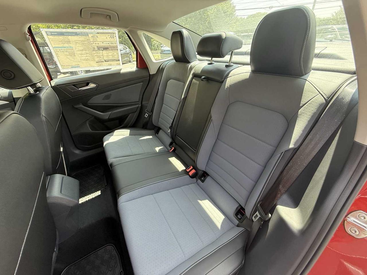2025 Volkswagen Jetta SE Westborough MA