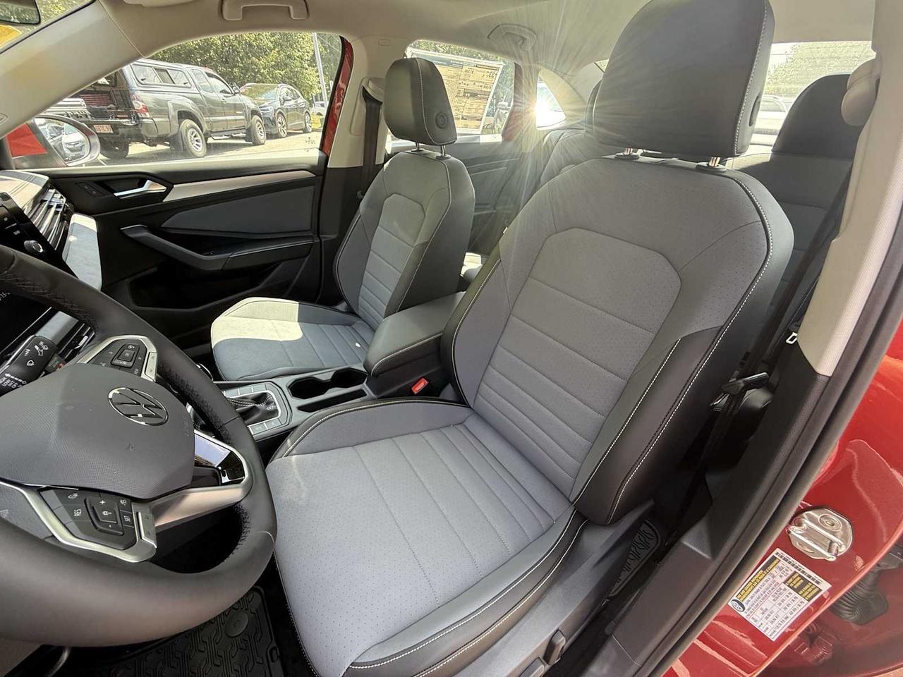 2025 Volkswagen Jetta SE Westborough MA