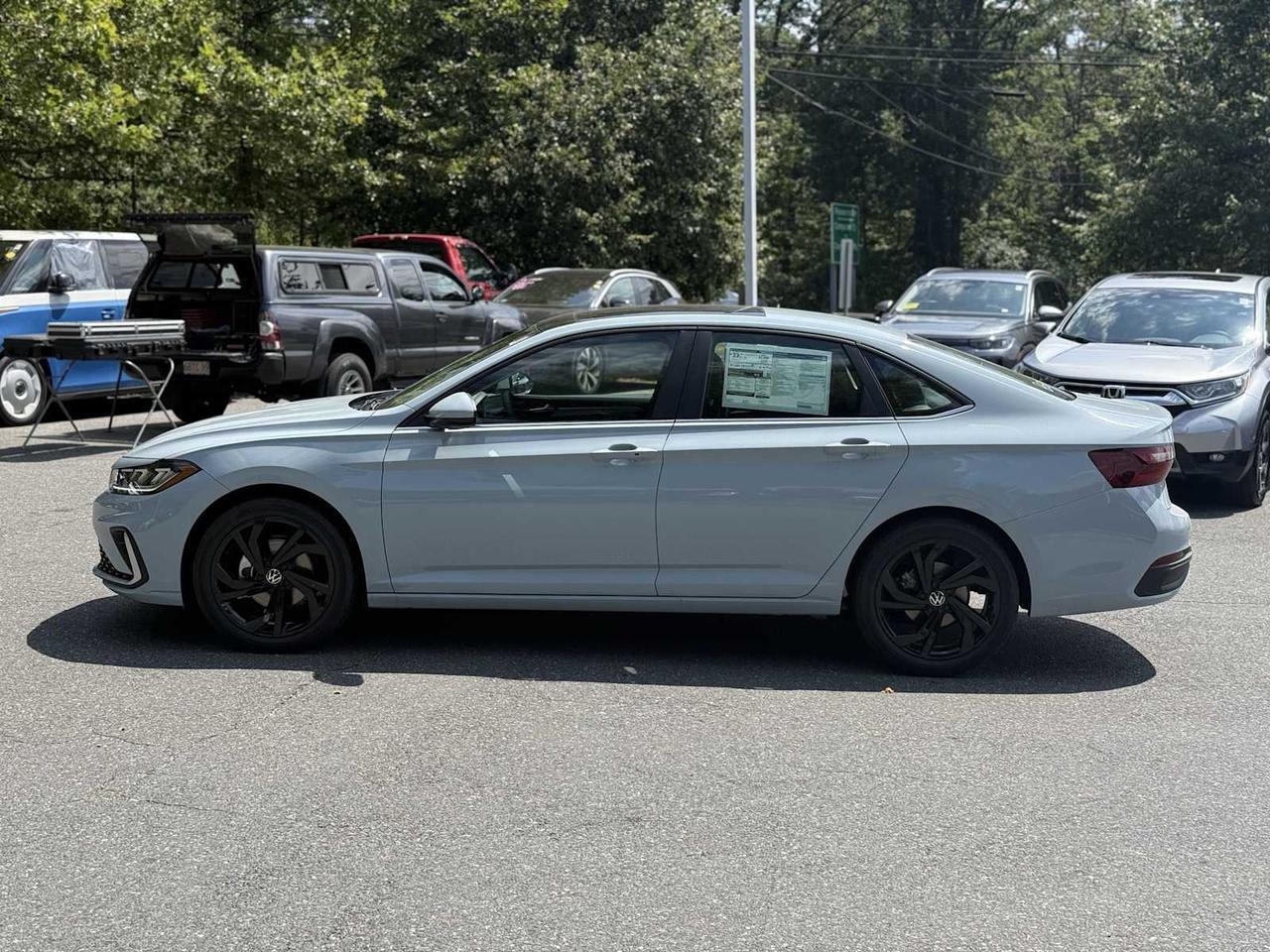 2025 Volkswagen Jetta SE Westborough MA