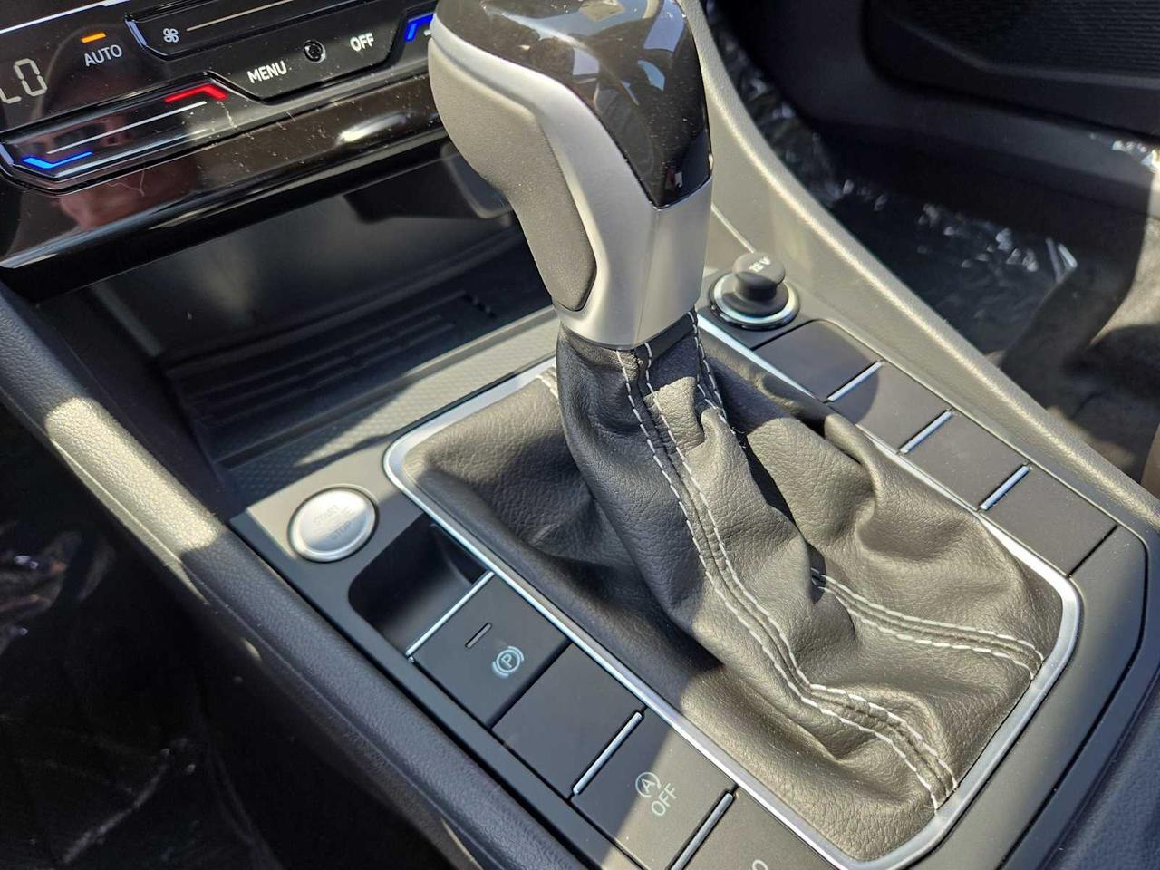 2025 Volkswagen Jetta SE Westborough MA