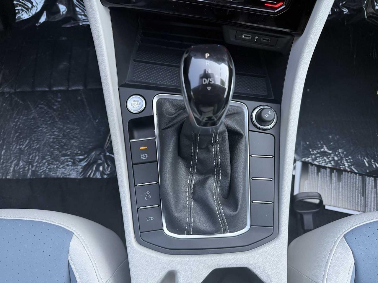 2025 Volkswagen Jetta SE Westborough MA