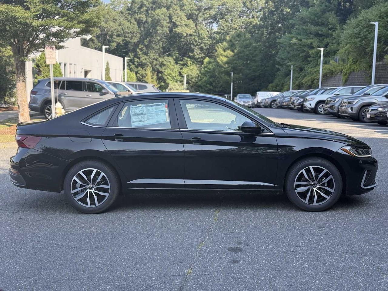2025 Volkswagen Jetta SE Westborough MA