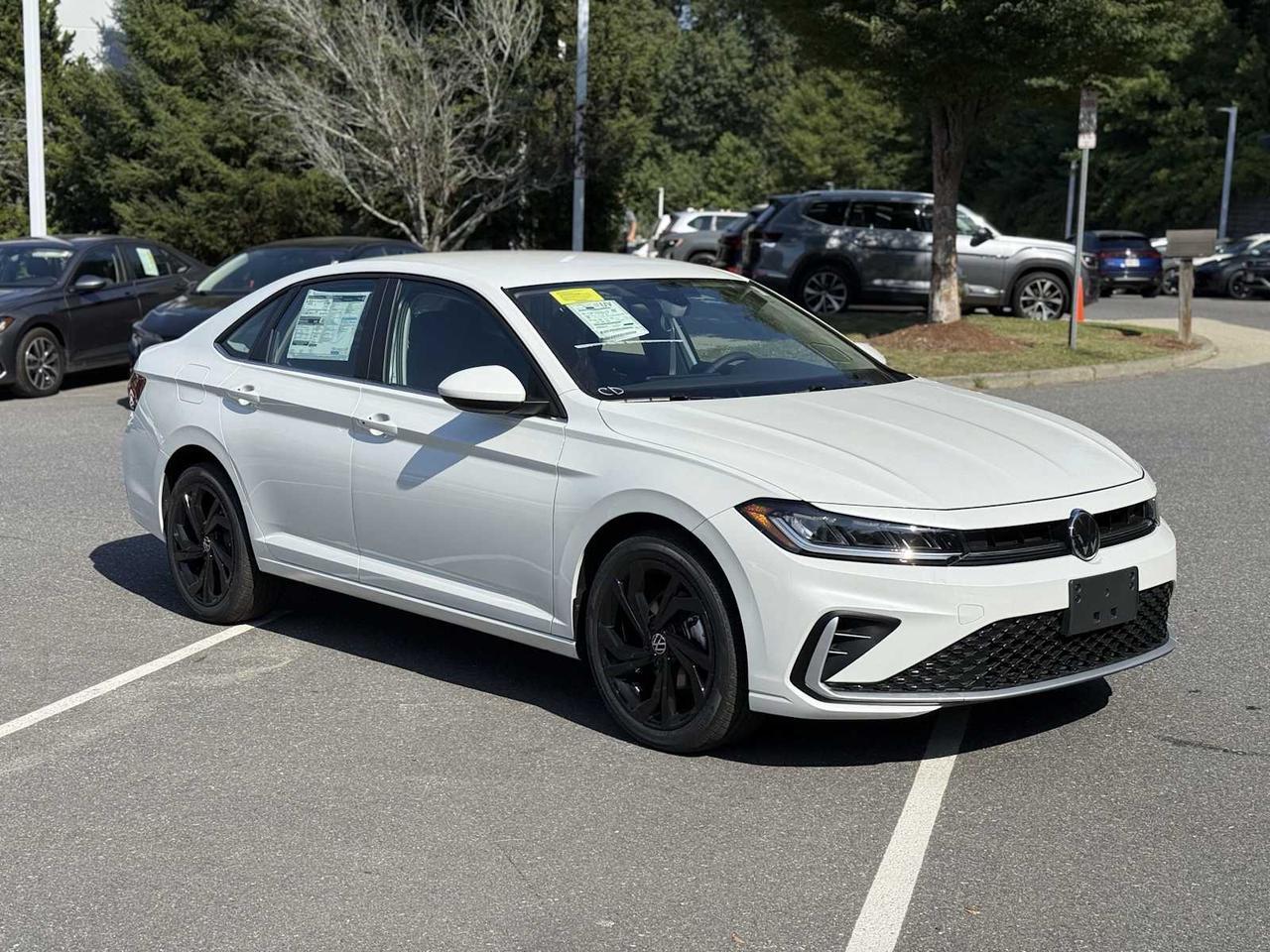 2025 Volkswagen Jetta SE Westborough MA