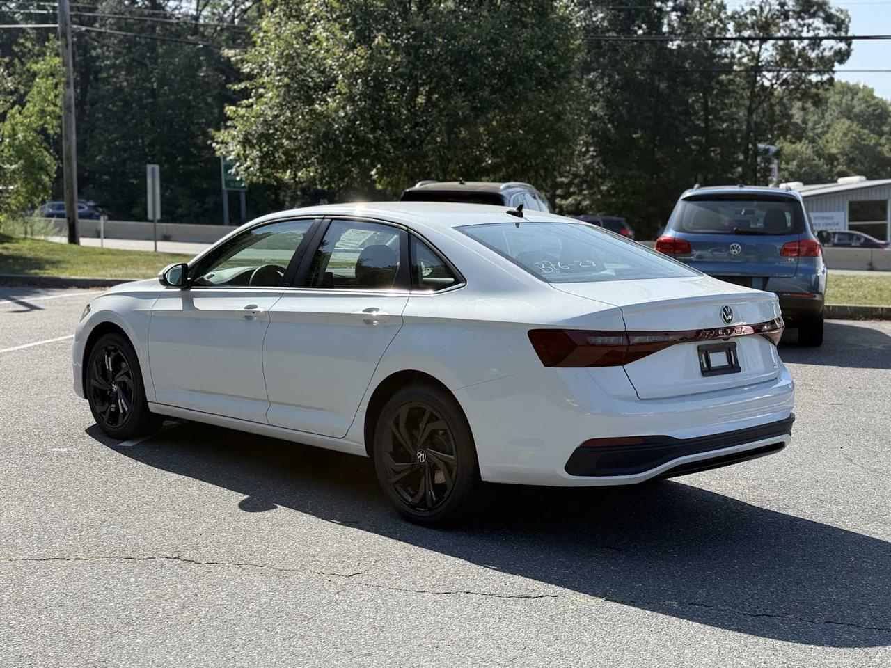 2025 Volkswagen Jetta SE Westborough MA