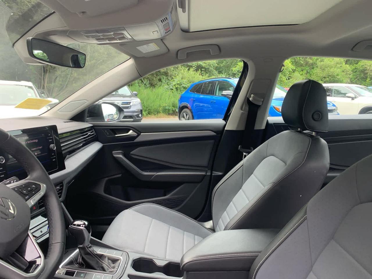 2025 Volkswagen Jetta SE Dartmouth MA