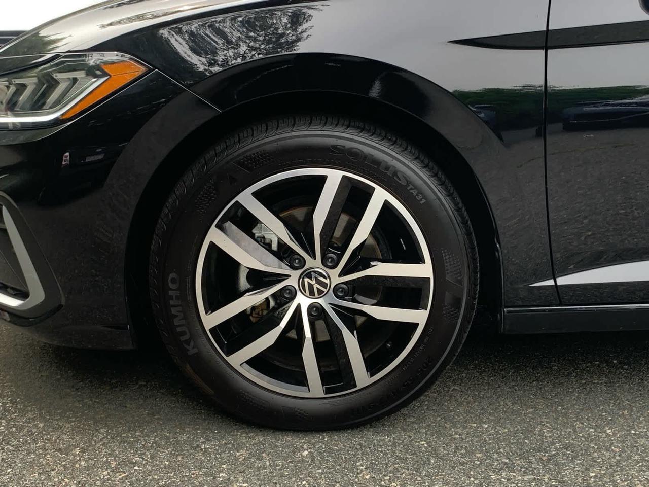 2025 Volkswagen Jetta SE Dartmouth MA