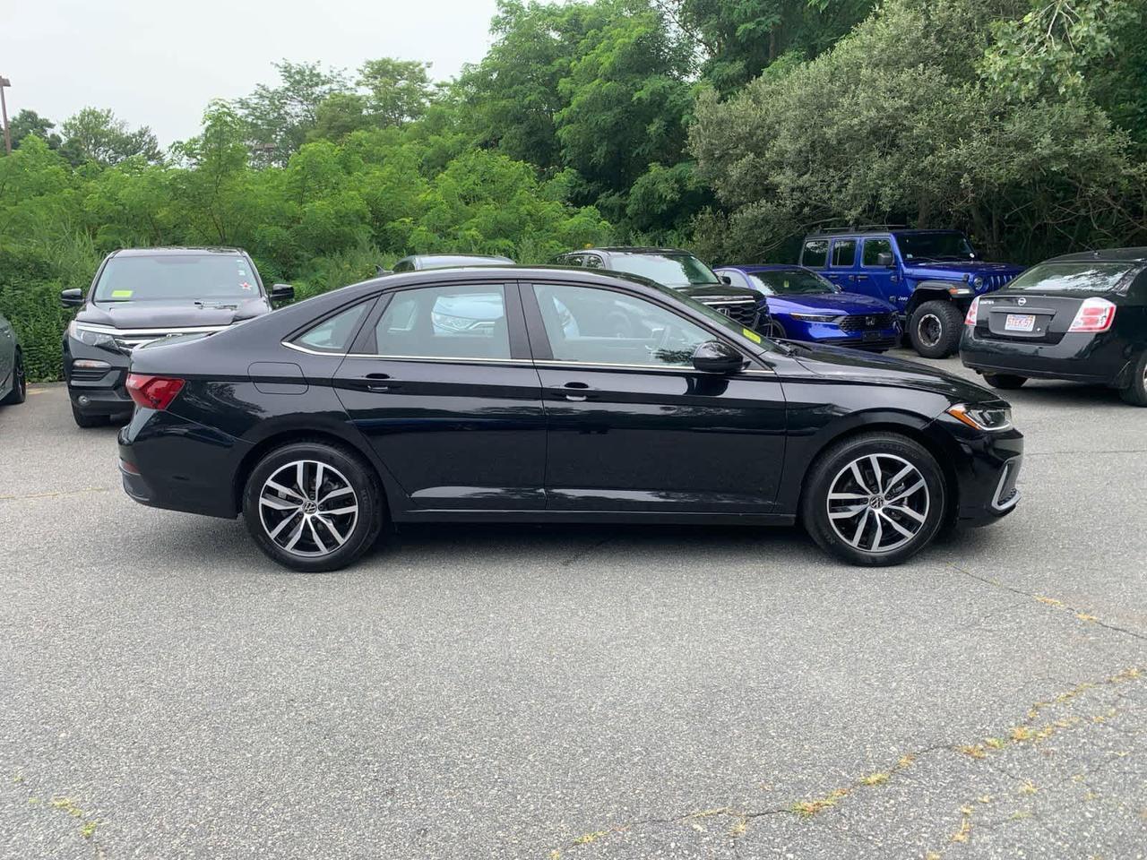 2025 Volkswagen Jetta SE Dartmouth MA