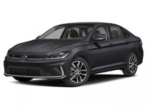 2025 Volkswagen Jetta SE(ARRIVING END OF JULY/EARLY AUG) Oshkosh WI
