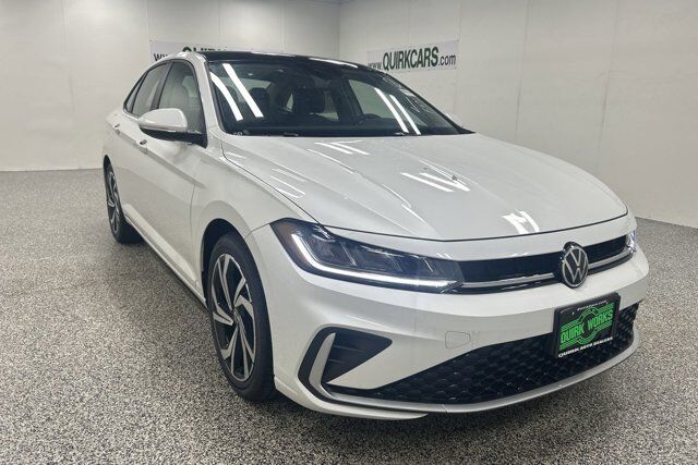 2025 Volkswagen Jetta SEL Oshkosh WI