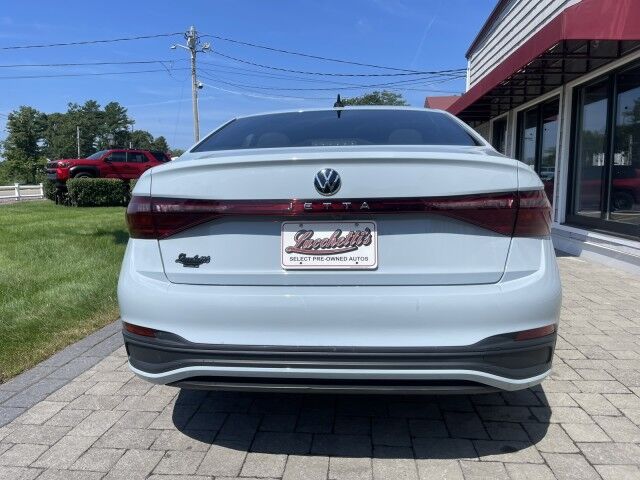 2025 Volkswagen Jetta Sport - Photo 6