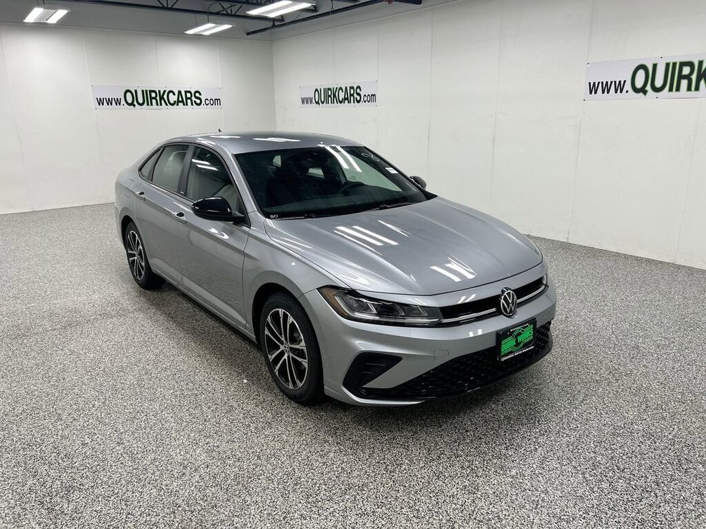 2025 Volkswagen Jetta Sport Oshkosh WI