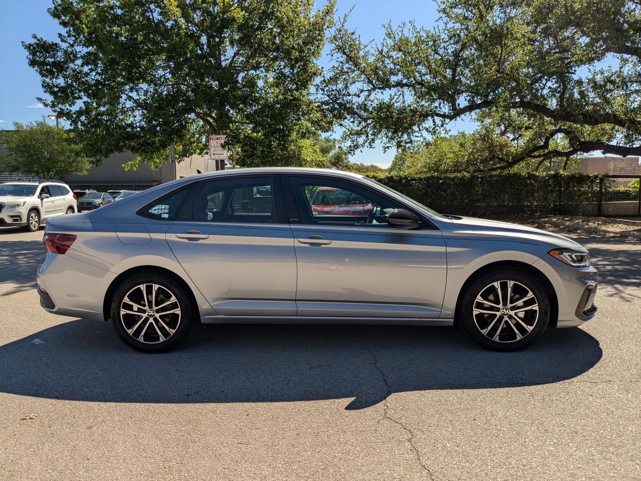 2025 Volkswagen Jetta Sport