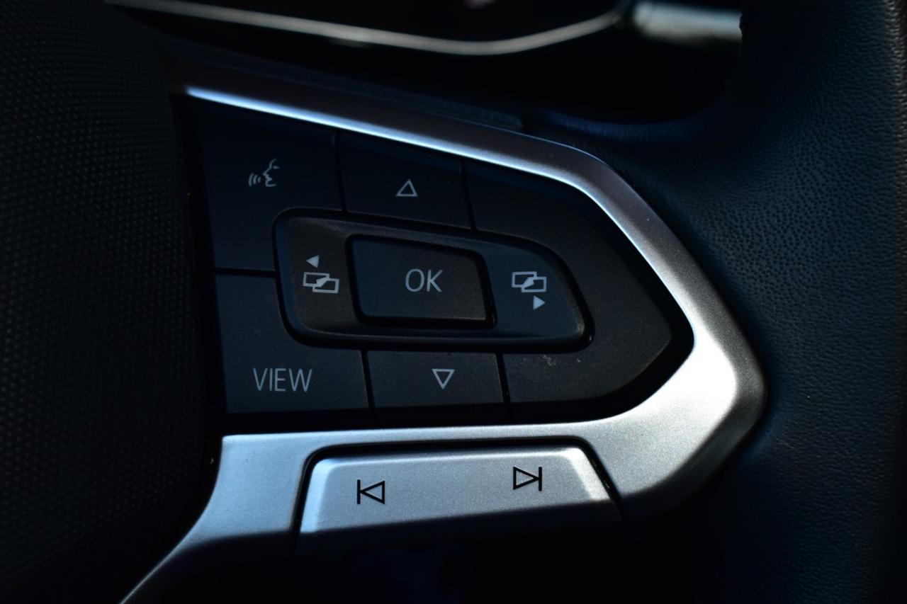 2025 Volkswagen Jetta Sport Tampa FL