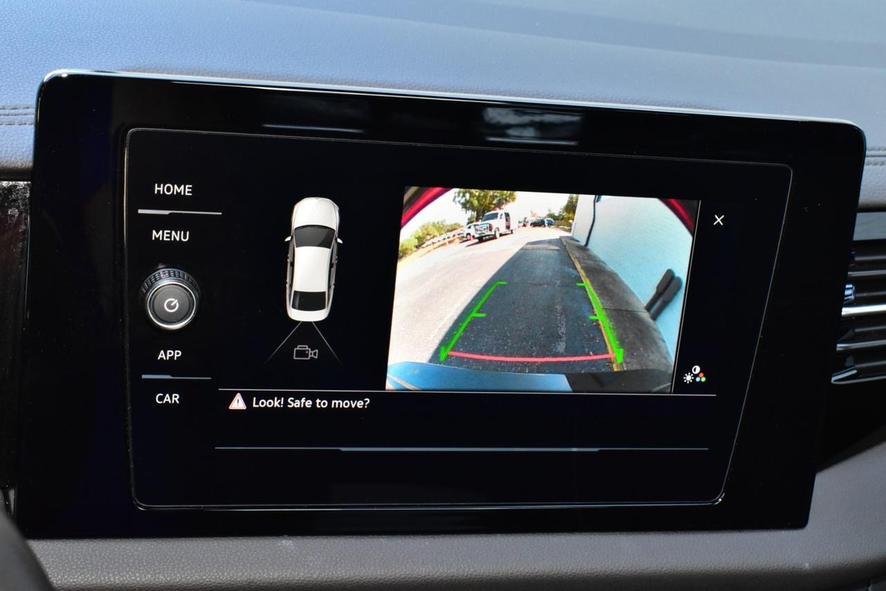 2025 Volkswagen Jetta Sport Tampa FL