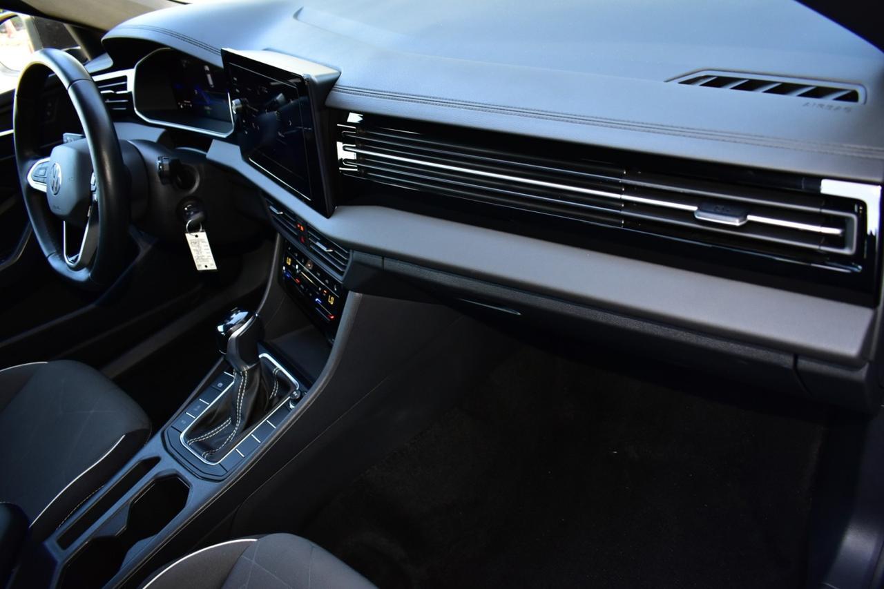 2025 Volkswagen Jetta Sport Tampa FL