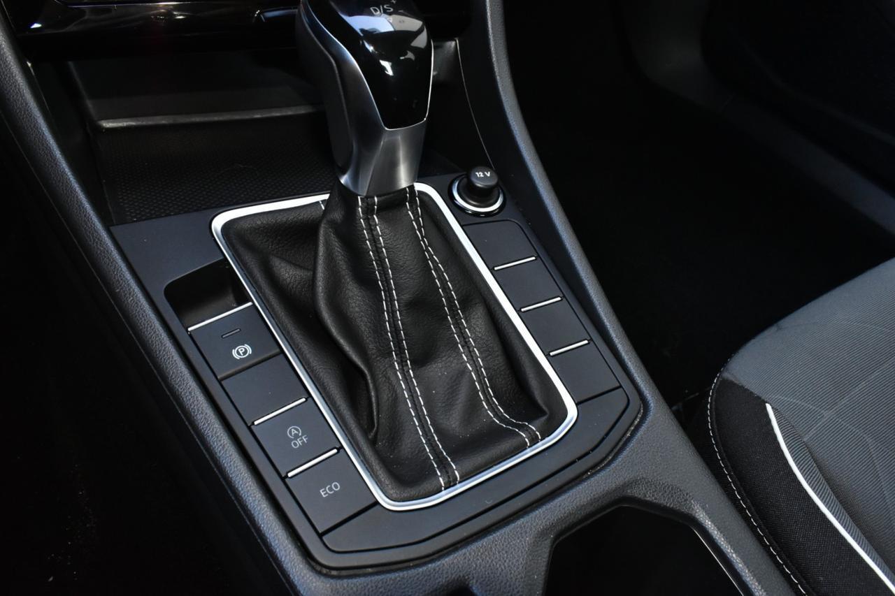 2025 Volkswagen Jetta Sport Tampa FL