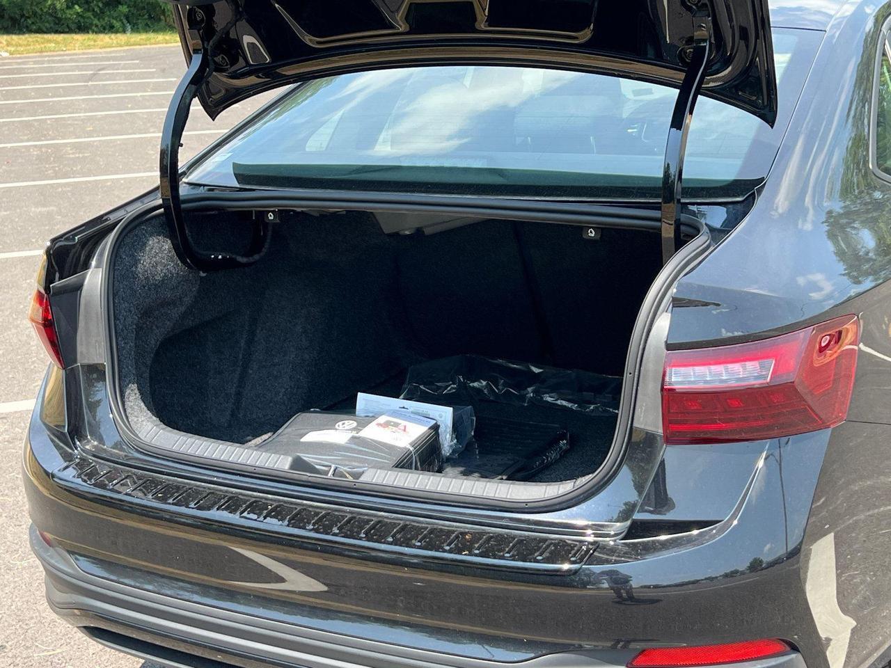 2025 Volkswagen Jetta Sport Hagerstown MD