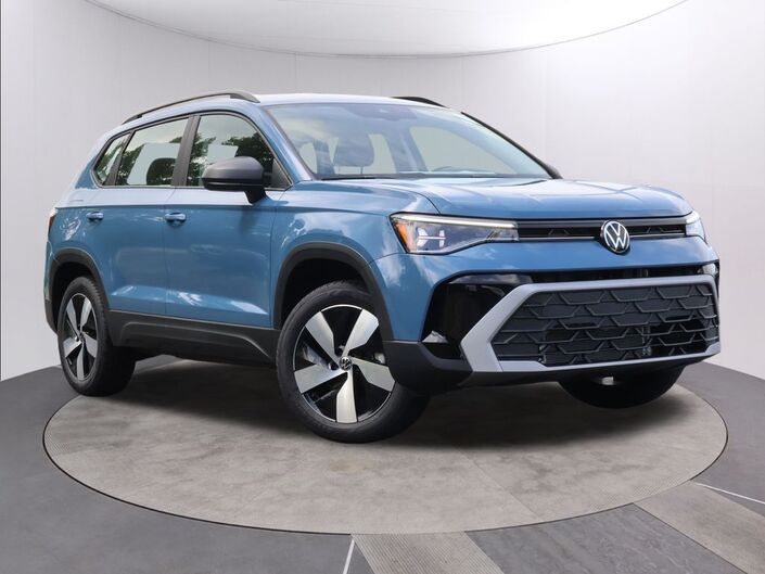 2025 Volkswagen Taos 1.5T S Oshkosh WI