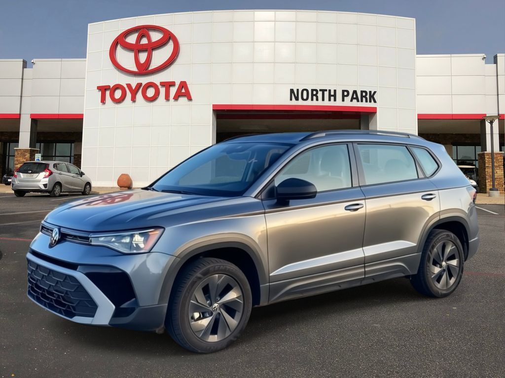 2025 Volkswagen Taos