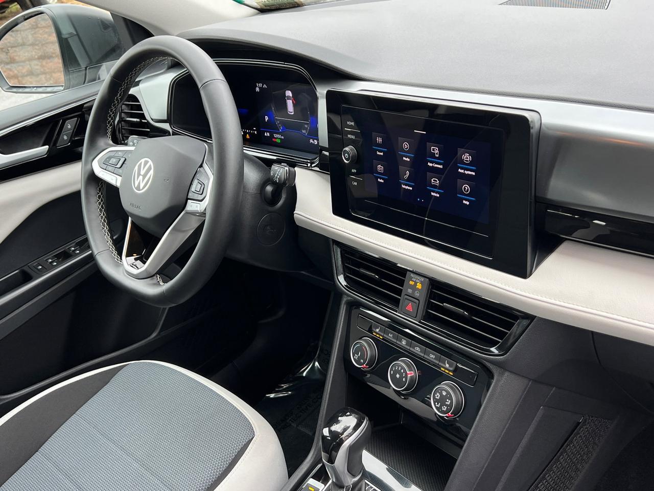 2025 Volkswagen Taos 1.5T S Hagerstown MD