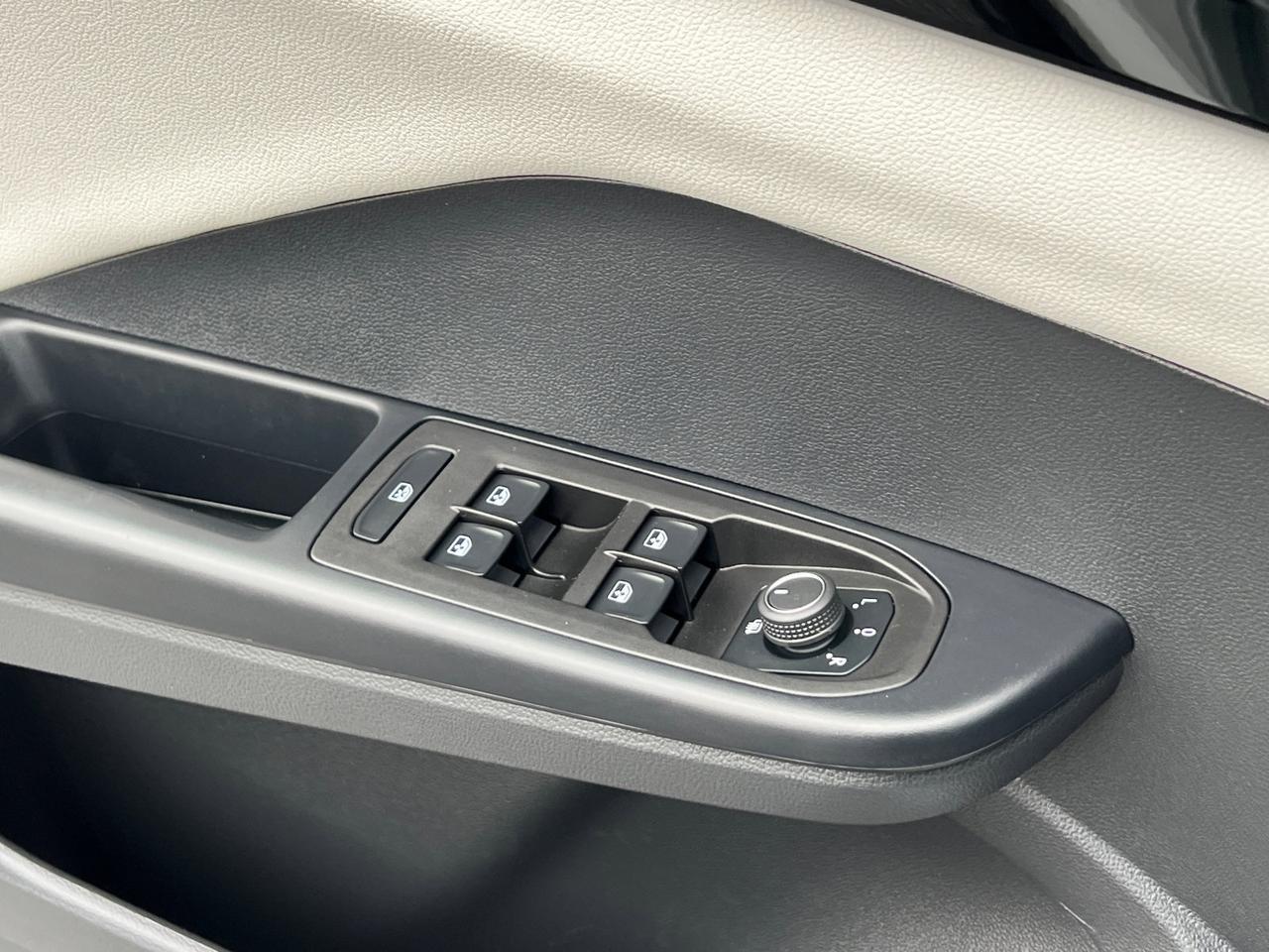 2025 Volkswagen Taos 1.5T S Hagerstown MD