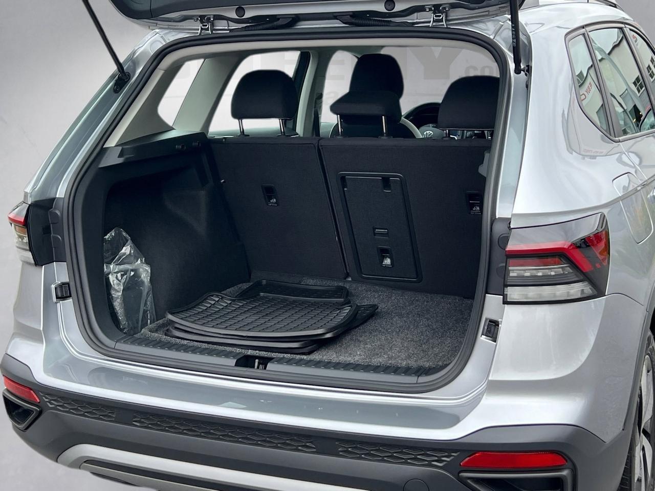 2025 Volkswagen Taos 1.5T S Hagerstown MD