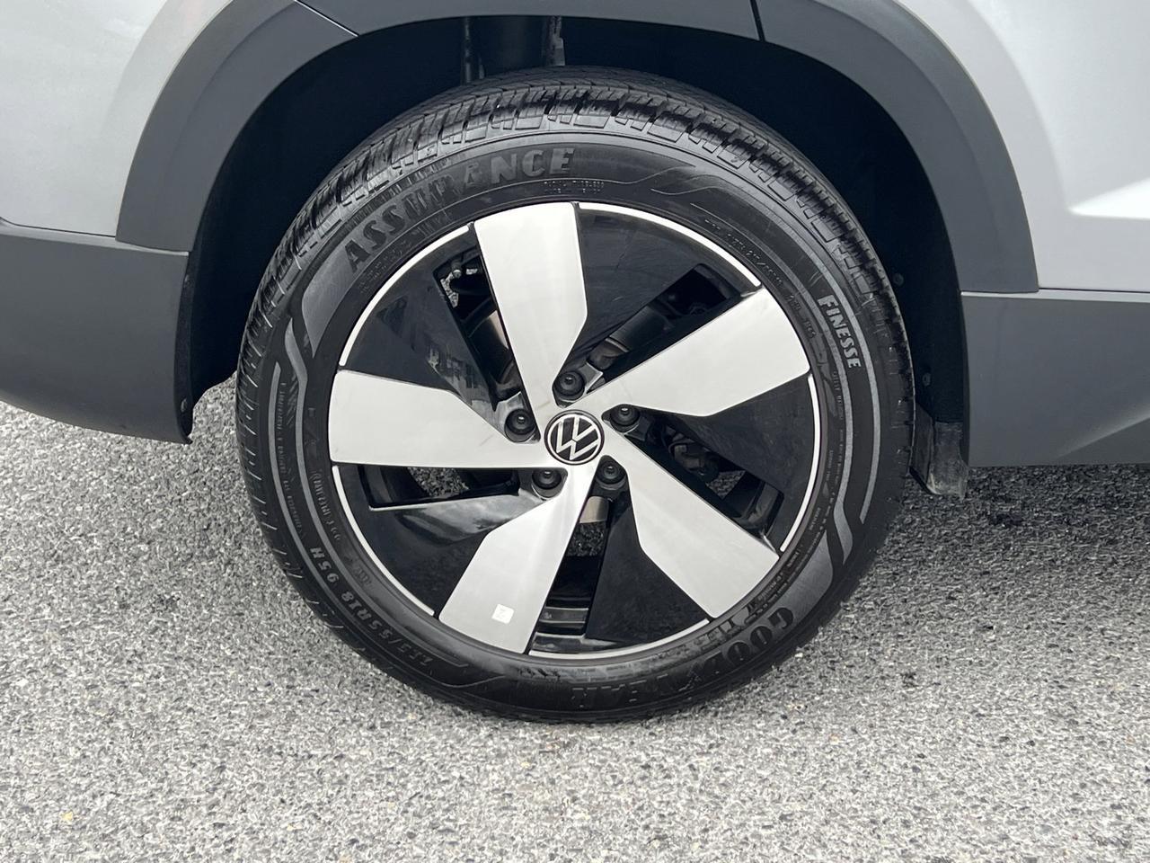 2025 Volkswagen Taos 1.5T S Hagerstown MD