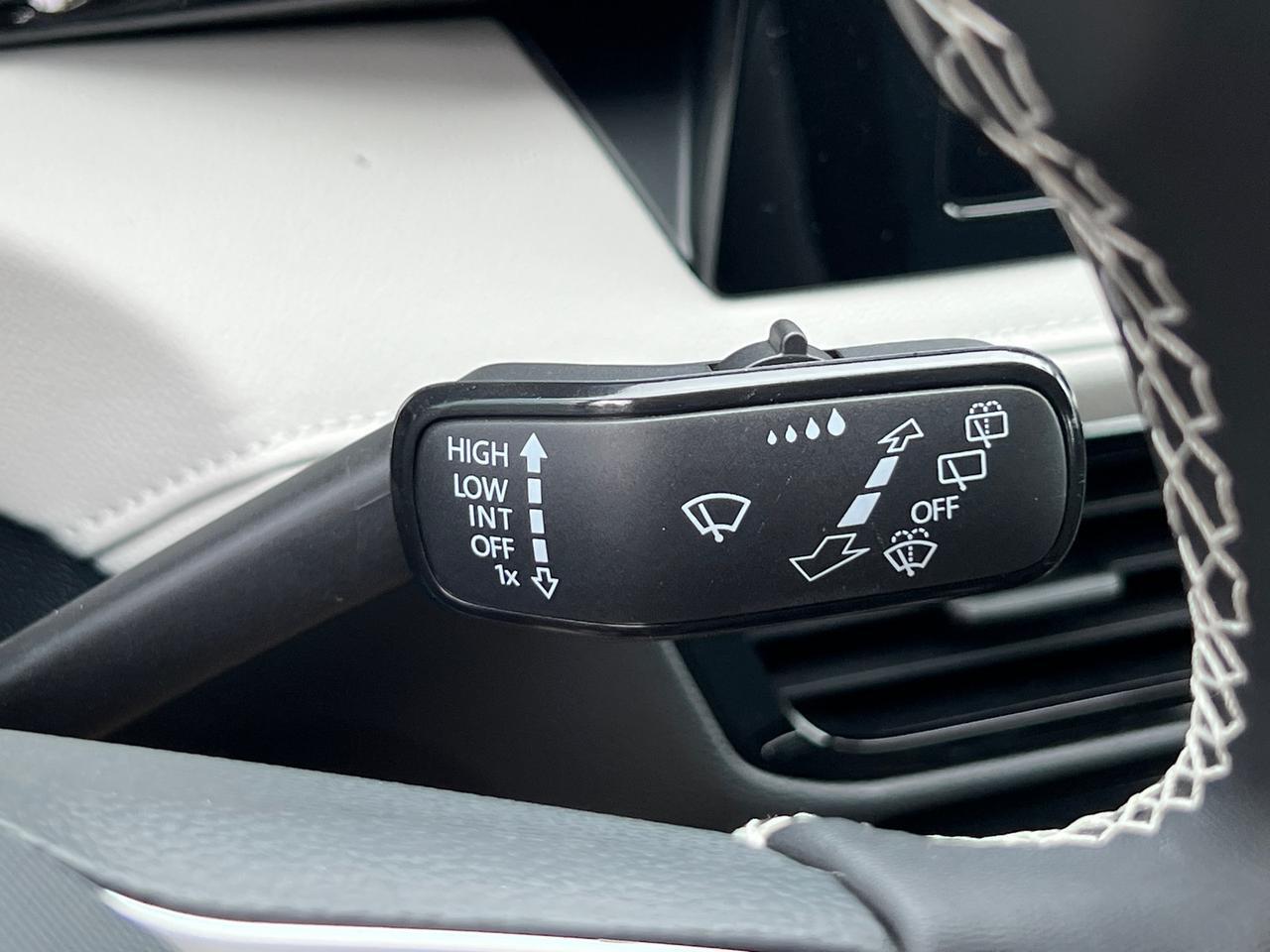 2025 Volkswagen Taos 1.5T S Hagerstown MD