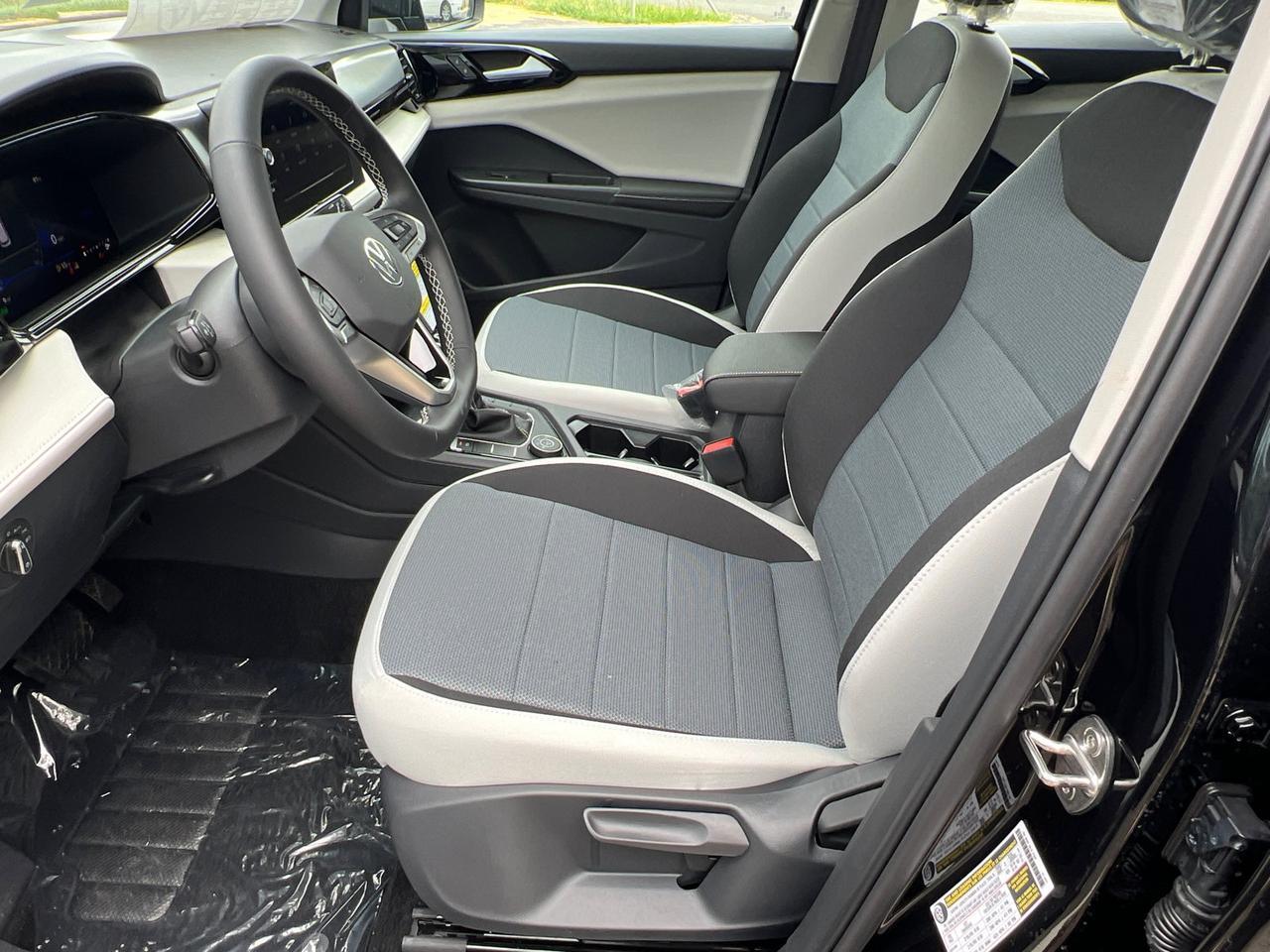 2025 Volkswagen Taos 1.5T S Hagerstown MD