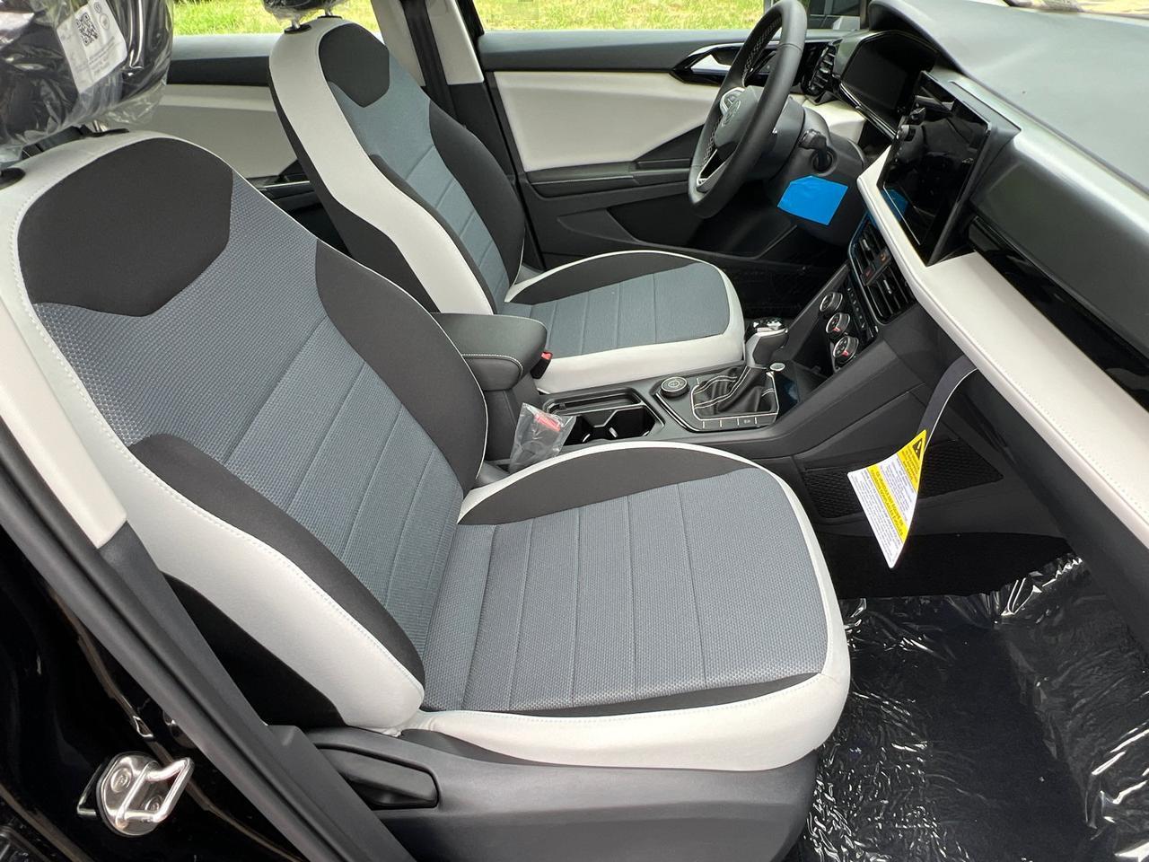 2025 Volkswagen Taos 1.5T S Hagerstown MD