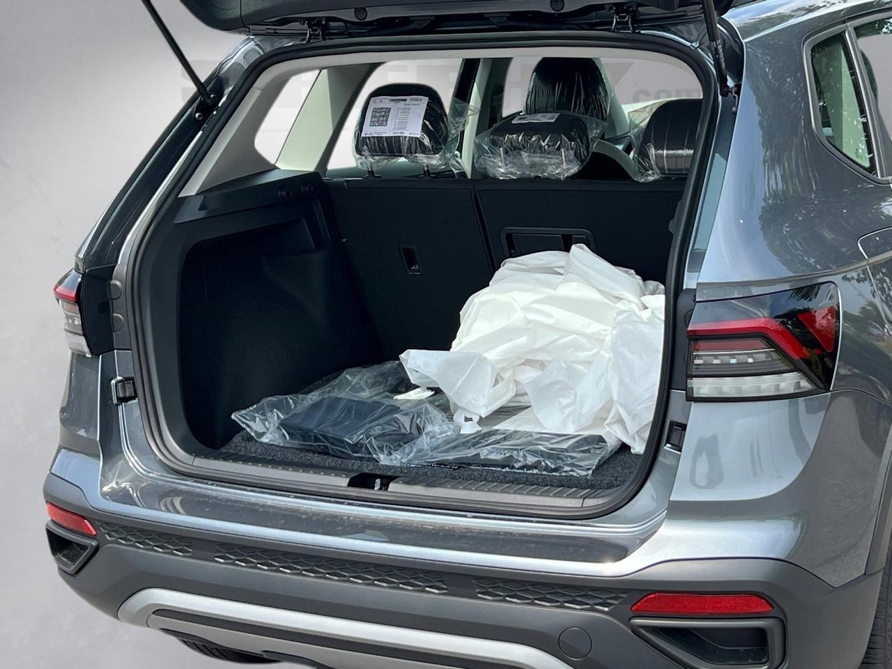 2025 Volkswagen Taos 1.5T S Hagerstown MD