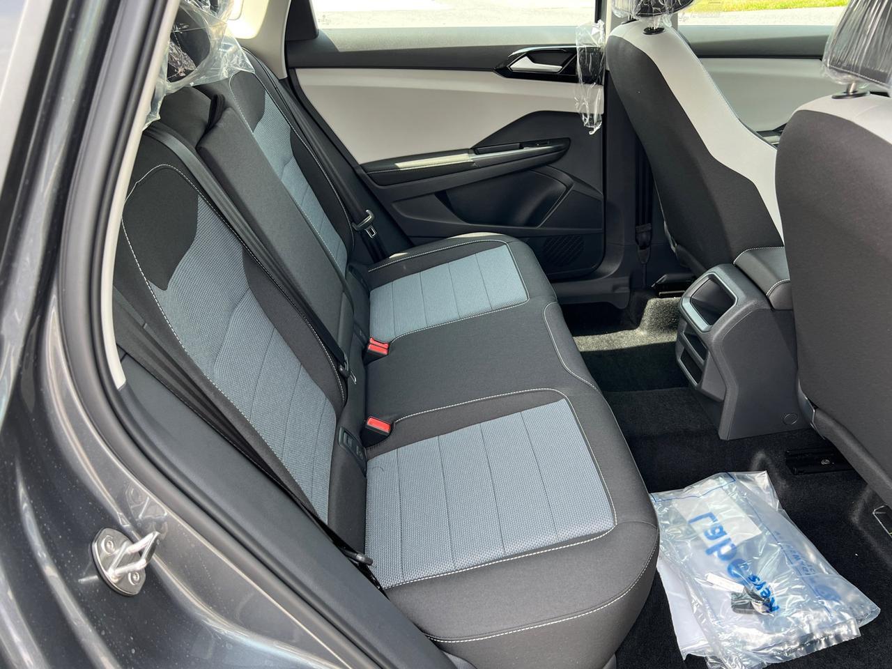 2025 Volkswagen Taos 1.5T S Hagerstown MD