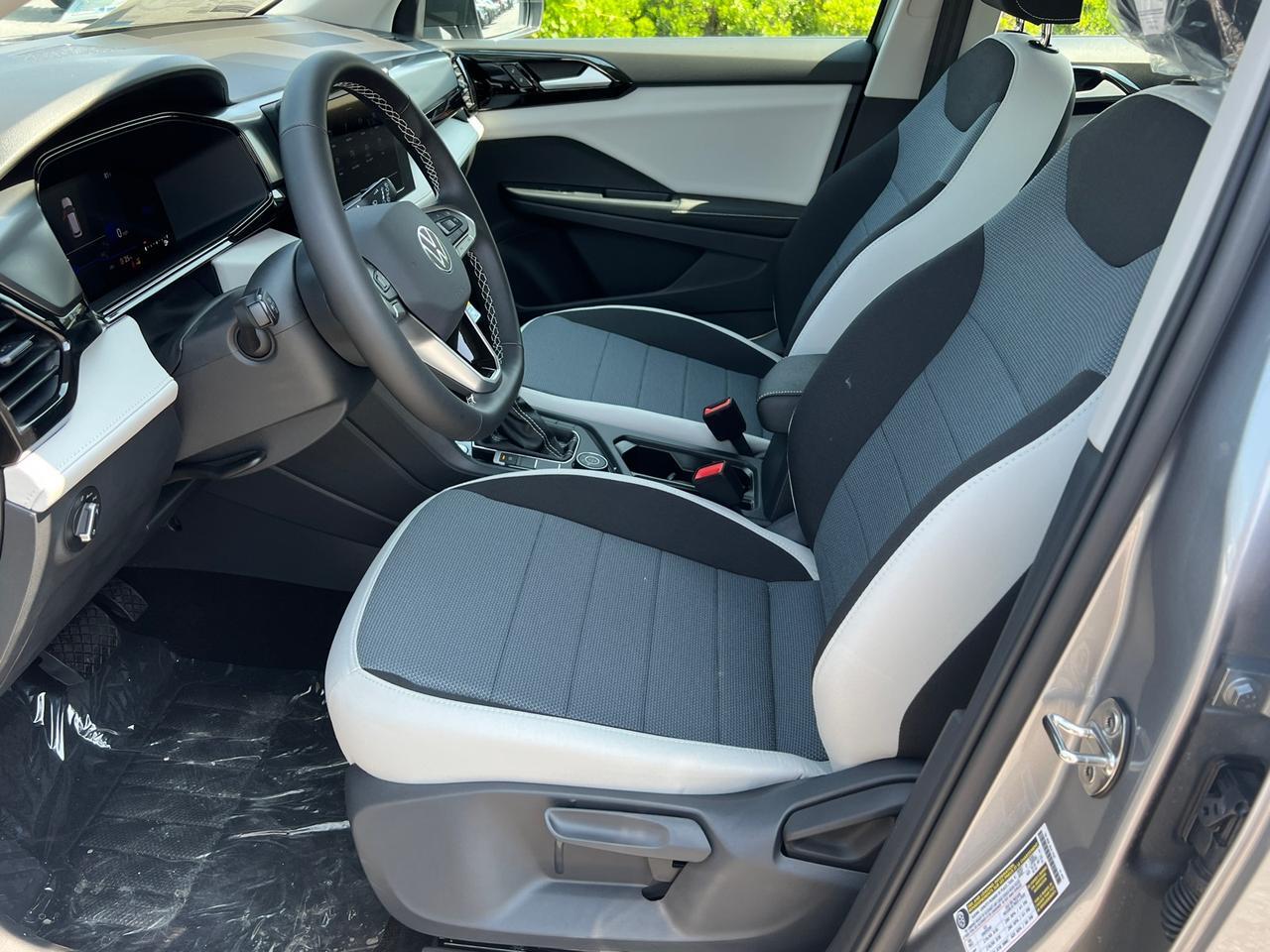 2025 Volkswagen Taos 1.5T S Hagerstown MD