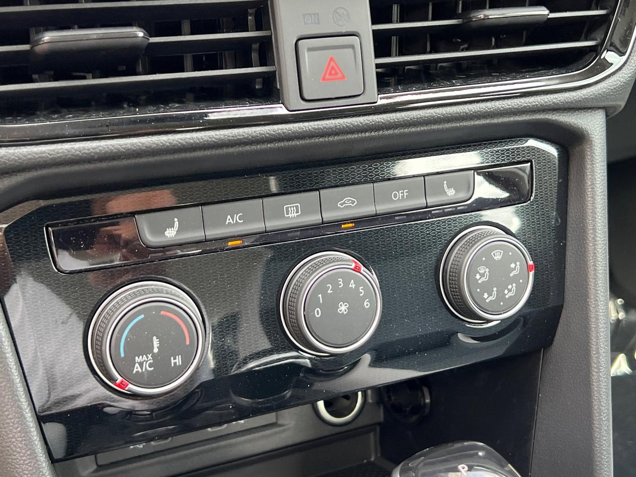 2025 Volkswagen Taos 1.5T S Hagerstown MD