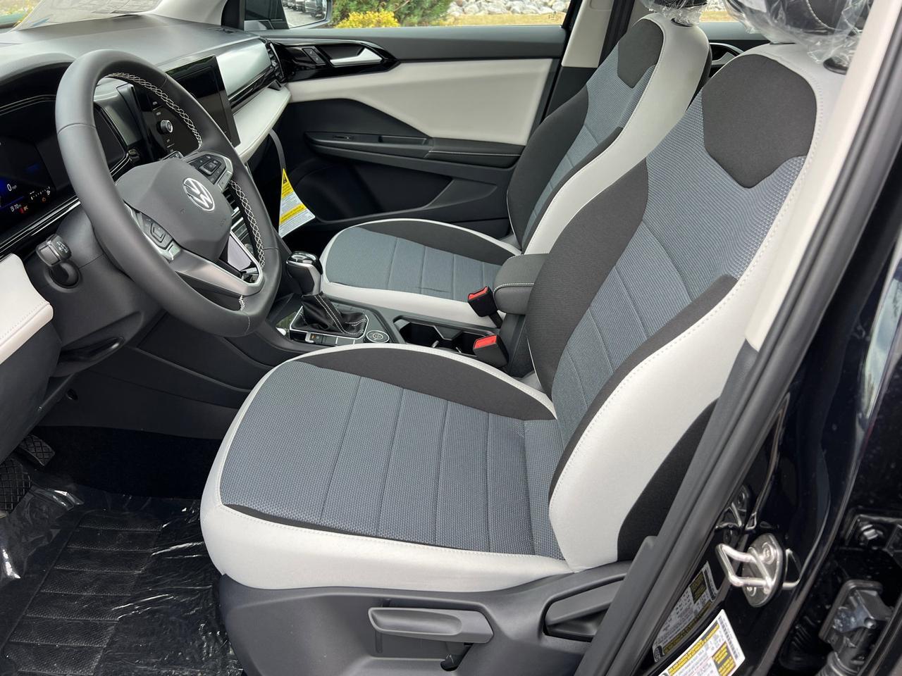 2025 Volkswagen Taos 1.5T S Hagerstown MD
