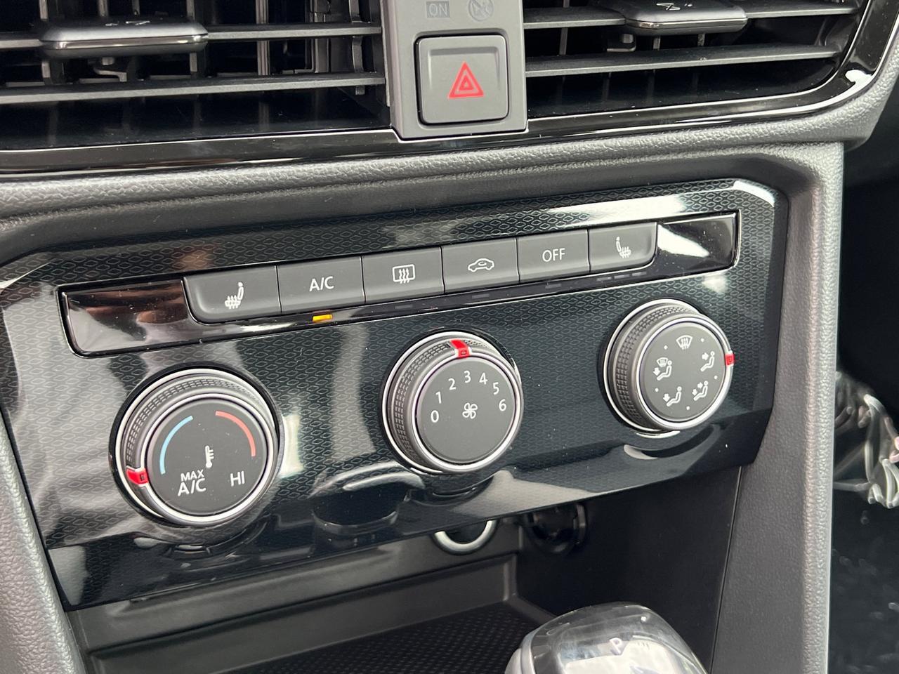 2025 Volkswagen Taos 1.5T S Hagerstown MD