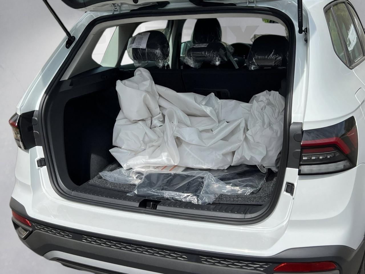 2025 Volkswagen Taos 1.5T S Hagerstown MD