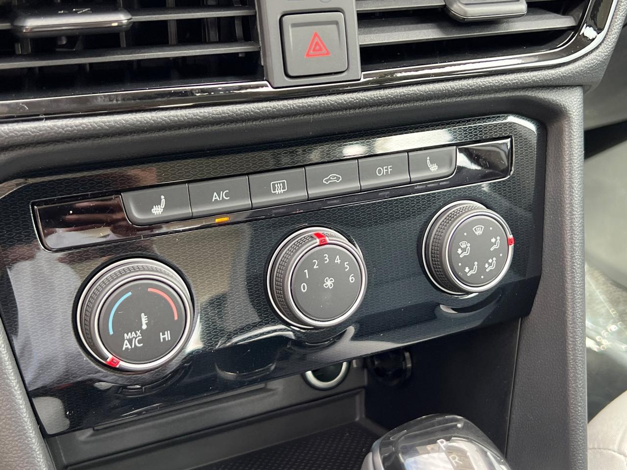 2025 Volkswagen Taos 1.5T S Hagerstown MD