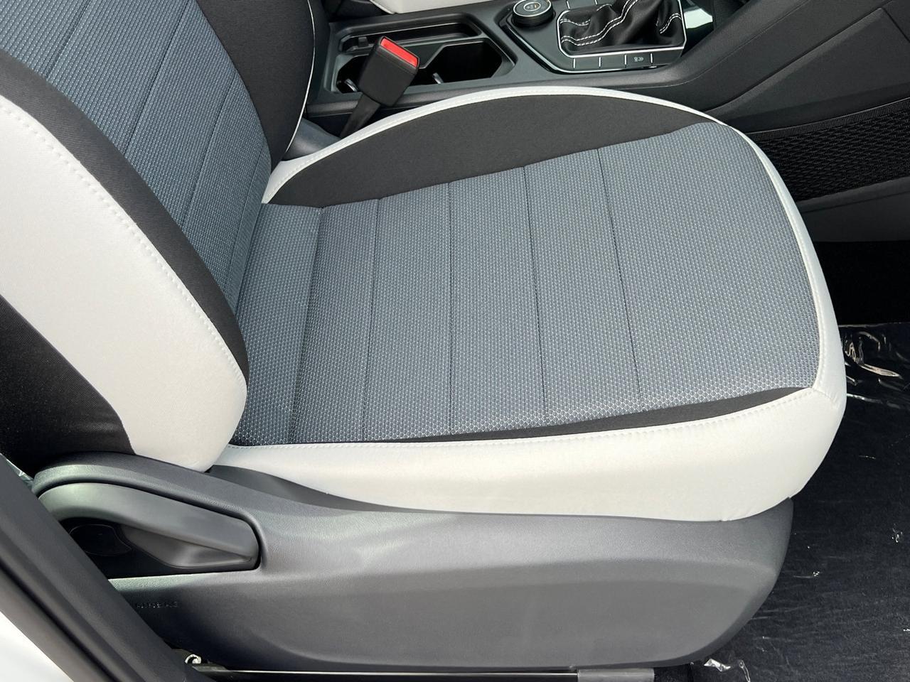 2025 Volkswagen Taos 1.5T S Hagerstown MD