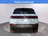 2025 Volkswagen Taos 1.5T SE Black Oshkosh WI 2025 Volkswagen Taos 1.5T SE Black Oshkosh WI