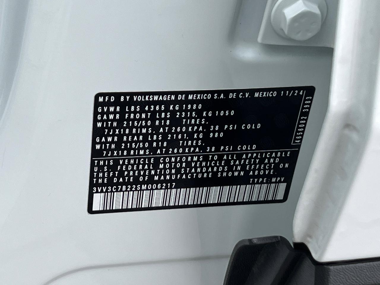 2025 Volkswagen Taos 1.5T SE Black Hagerstown MD