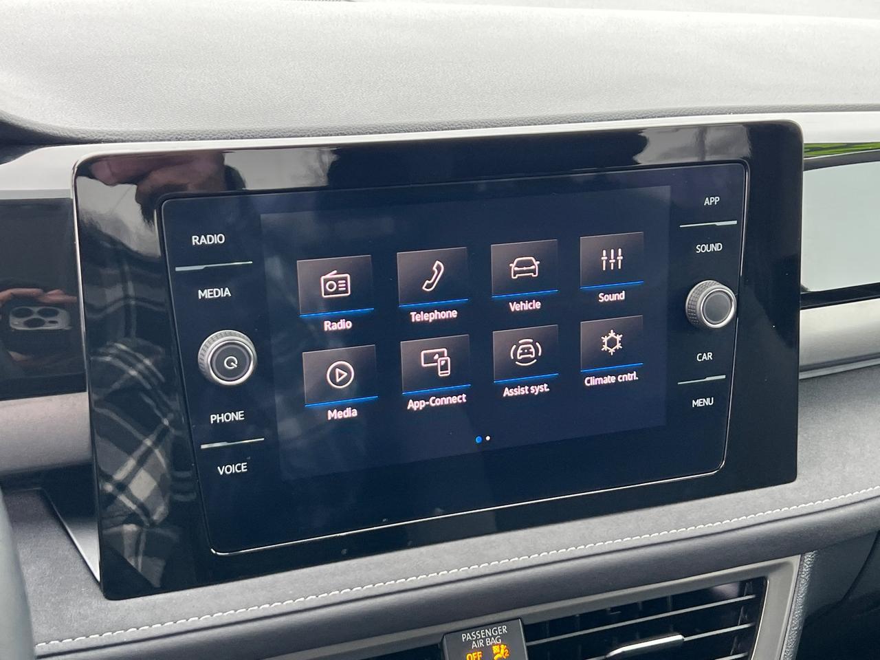 2025 Volkswagen Taos 1.5T SE Black Hagerstown MD