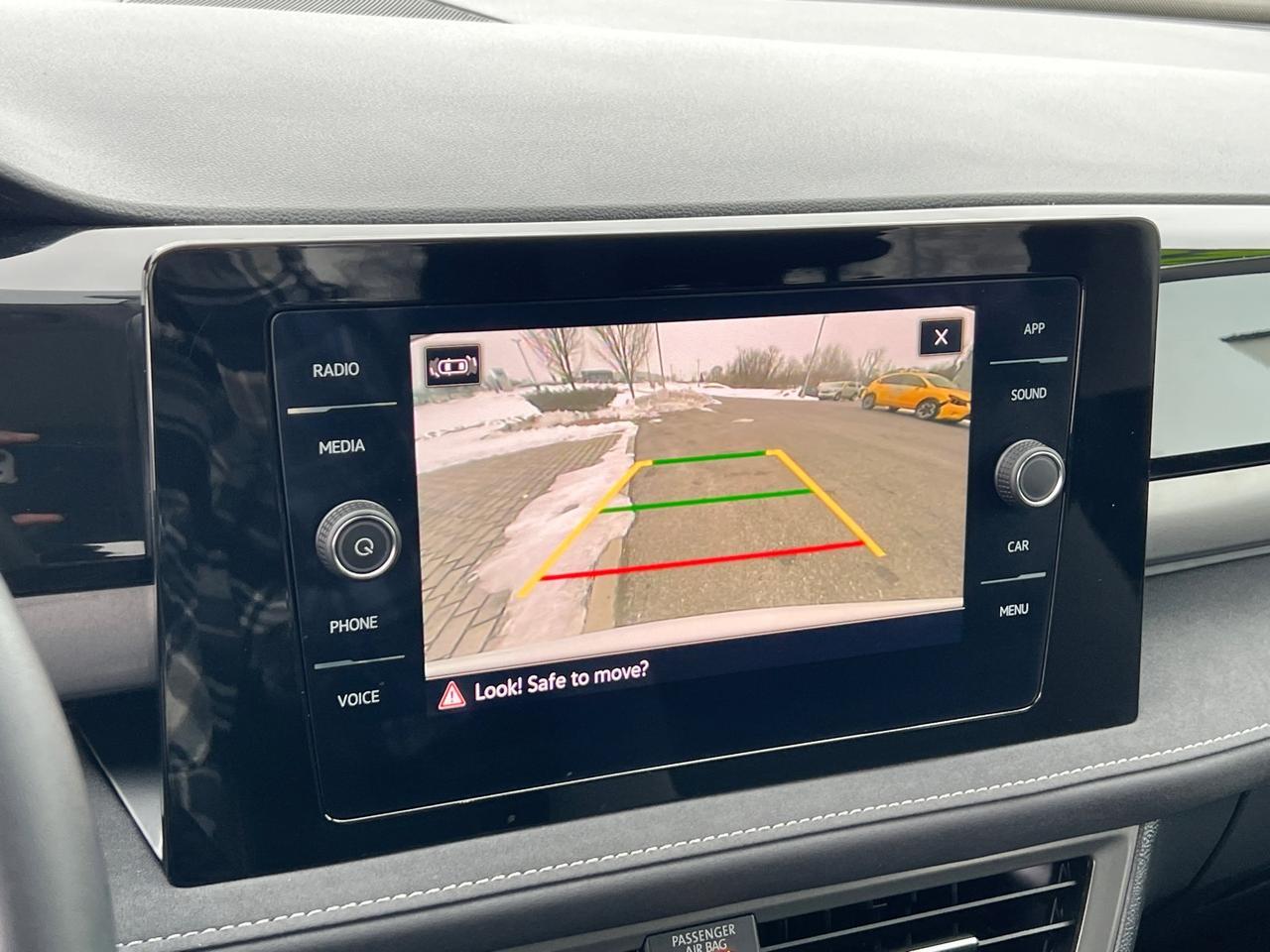 2025 Volkswagen Taos 1.5T SE Black Hagerstown MD