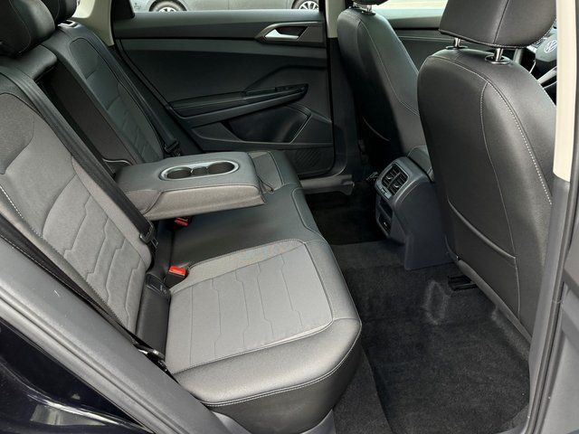 2025 Volkswagen Taos 1.5T SE Black Springfield VA