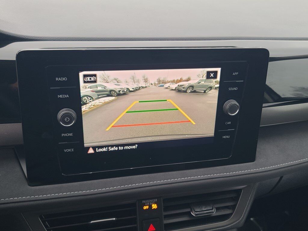 2025 Volkswagen Taos 1.5T SE Black Springfield VA