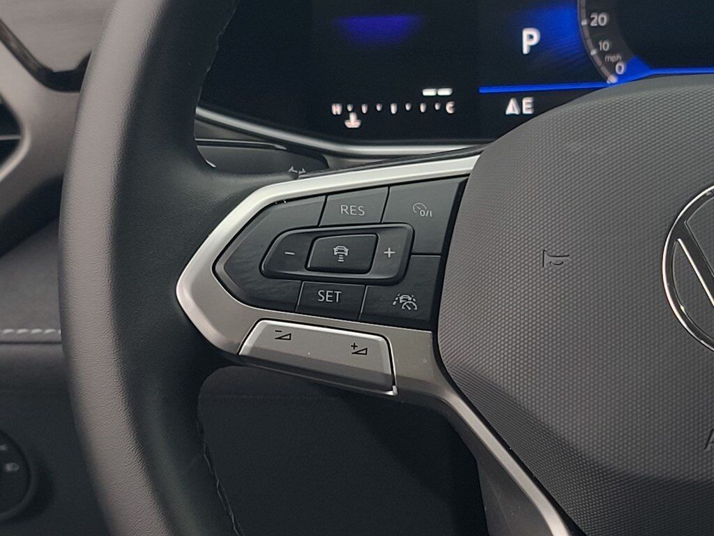 2025 Volkswagen Taos 1.5T SE Black Springfield VA