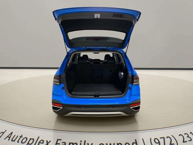 2025 Volkswagen Taos 1.5T SE Dallas TX